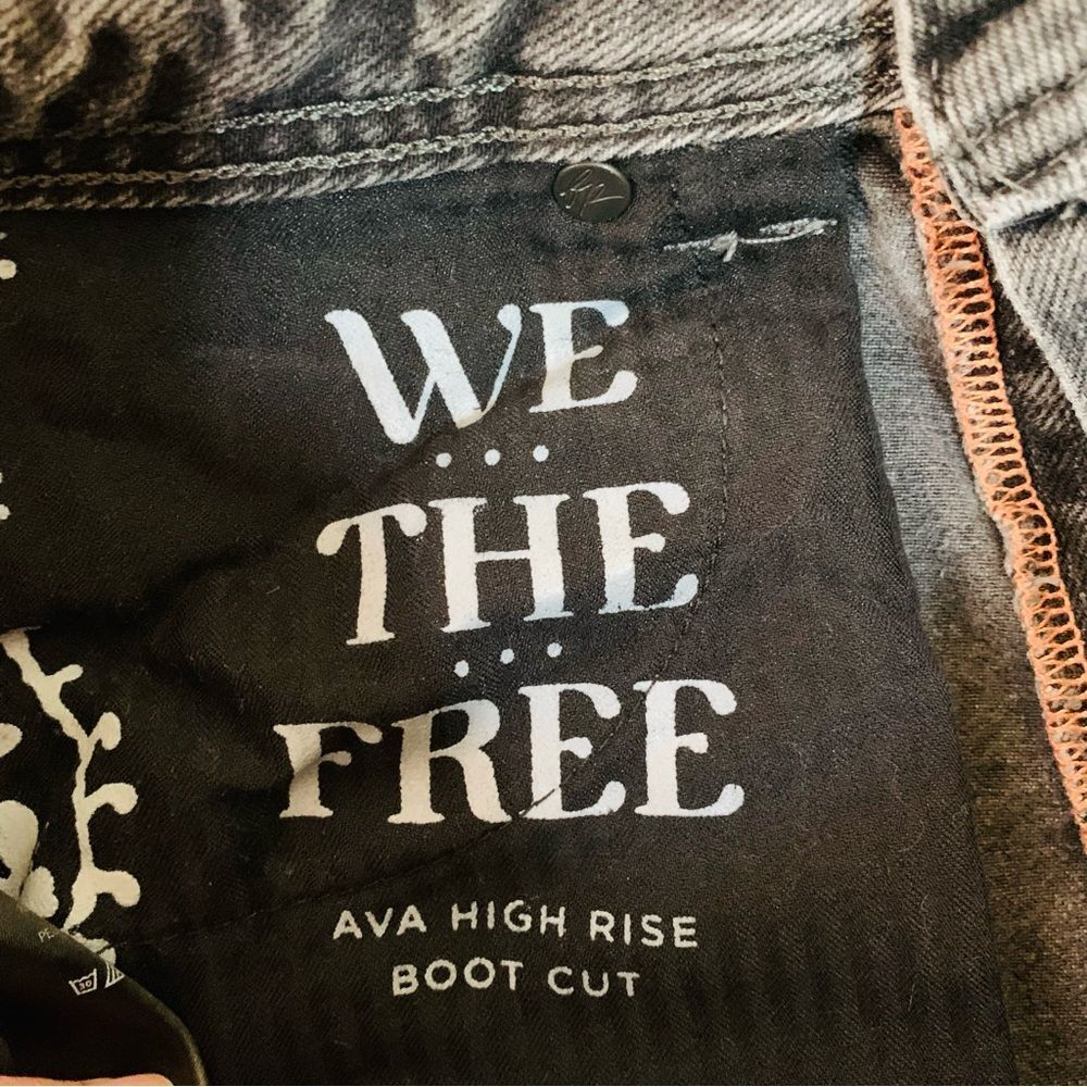 Free People We The Free Ava High Rise Washed Black Jeans size 26 - Picture 6 of 8